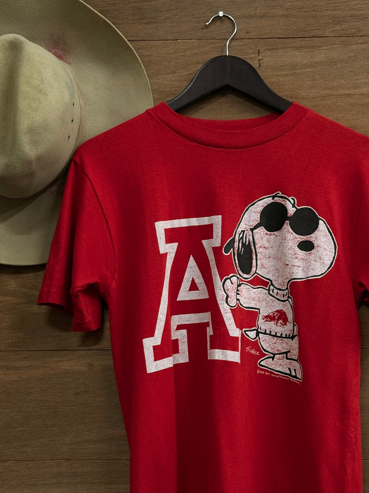 80s Arkansas Razorbacks Snoopy Tee