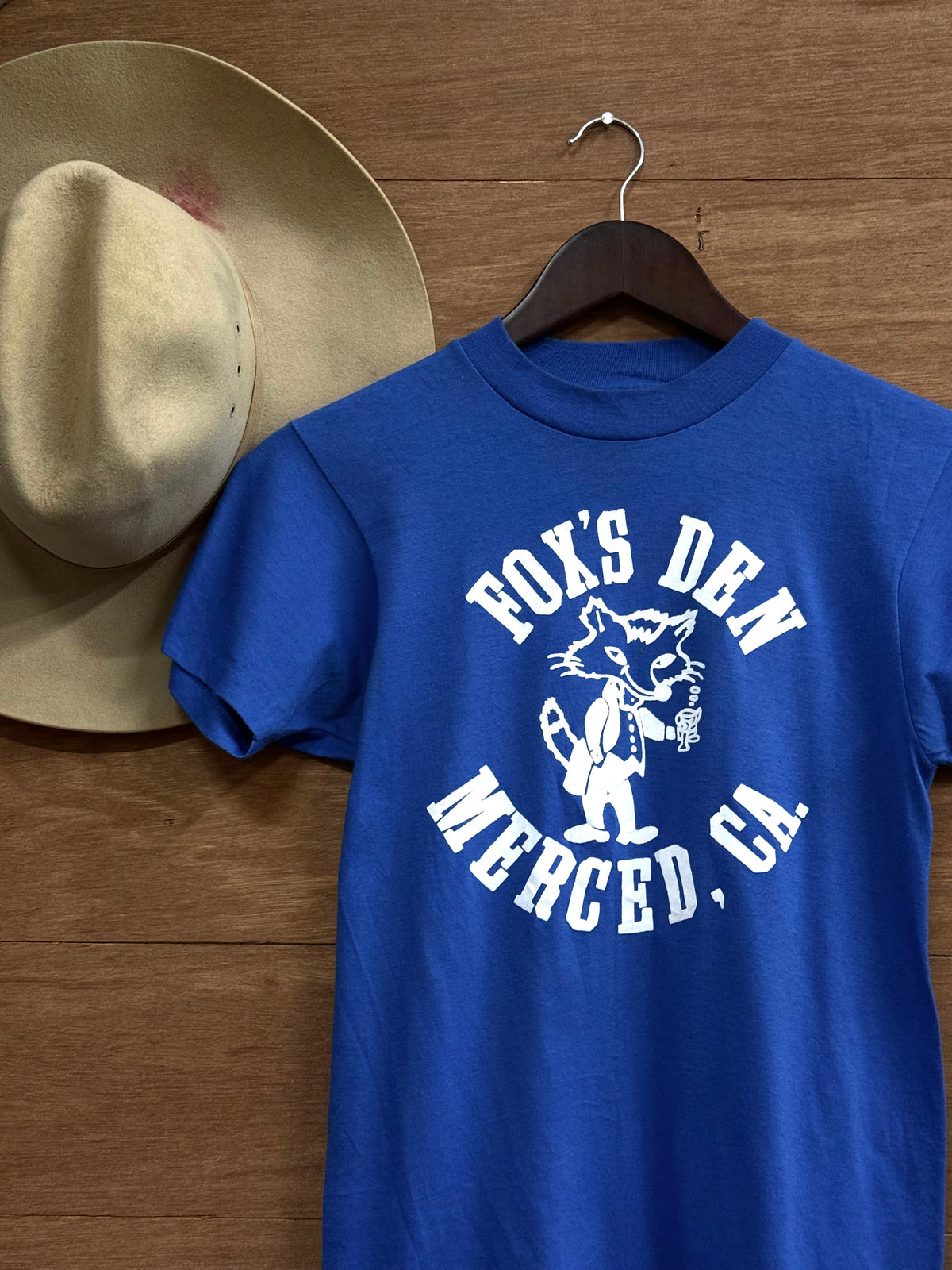 80s Fox’s Den Bar Merced, California Tee